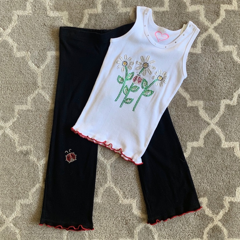 NWT Heartache top/pants set